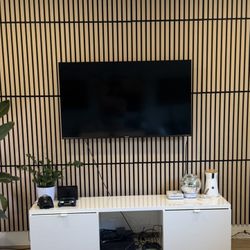 Hisense ULED 4K Premium 50U6G Quantum Dot QLED Series 50-Inch Android 4K Smart TV with Alexa Compatibility,