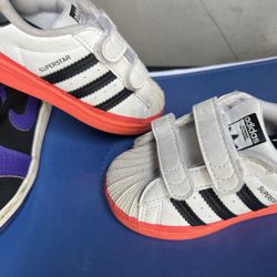 Size 6k toddler shoes $20 adidas great condition 