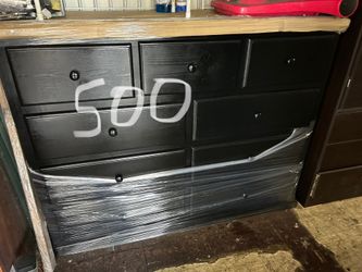 Black 9 Drawers Dresser