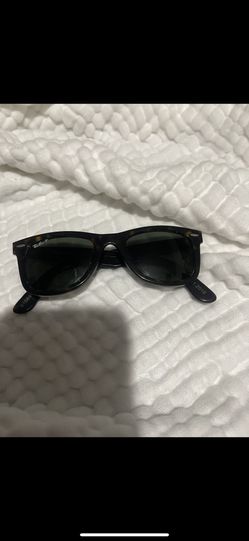 Ray-Ban