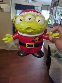 Holiday Alien AP Popcorn Bucket