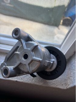 Belt Tensioner Assembly Pulley – New/Open