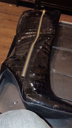 INC INTERNATIONAL CONCEPTS WOMEN'S SABRINAA ZIP KNEE HIGH BOOTS " BLACK CROC". SIZE 11M "