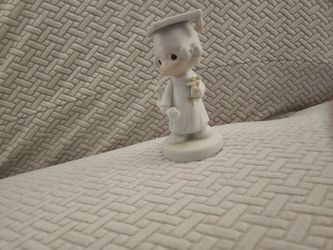 Graduation Figurine- Precious Moments
