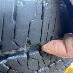 Truck tires load range E Firestone Transforce Ht 245 75 R17