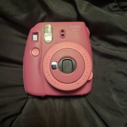 Fujifilm Instax Mini 9 Instant Camera - Purple Pink  + White Case With Strap And Extra Lens