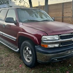 2003 Chevrolet Suburban 1500 · LT Sport Utility 4D
