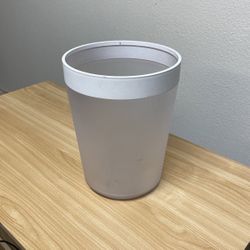 Small waste basket