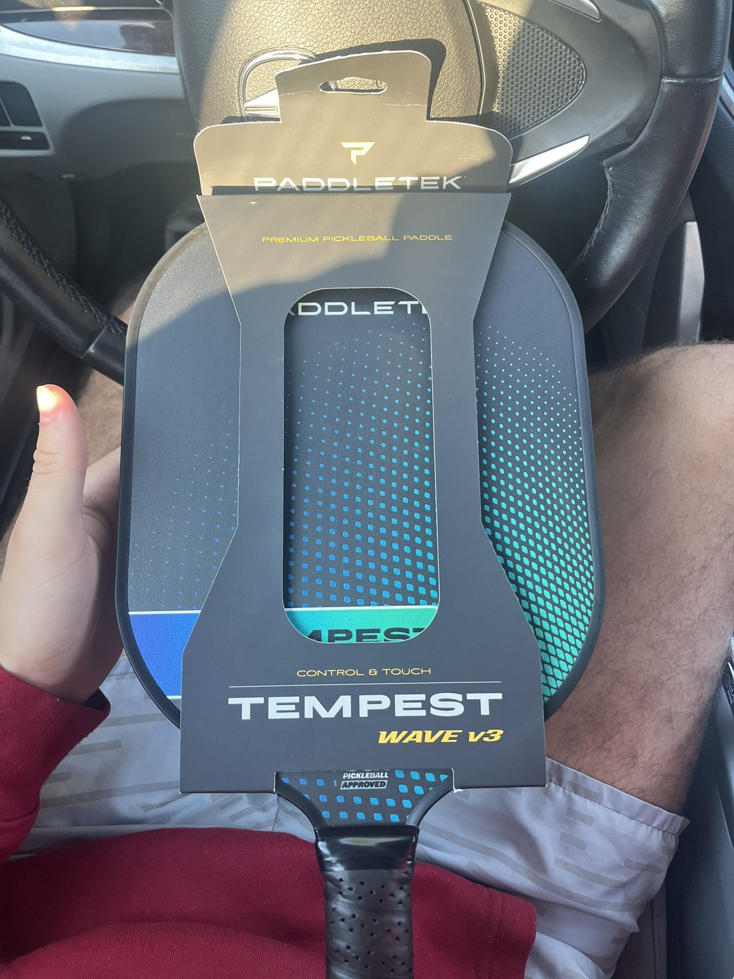 TEMPEST wave v3 pickle ball paddle