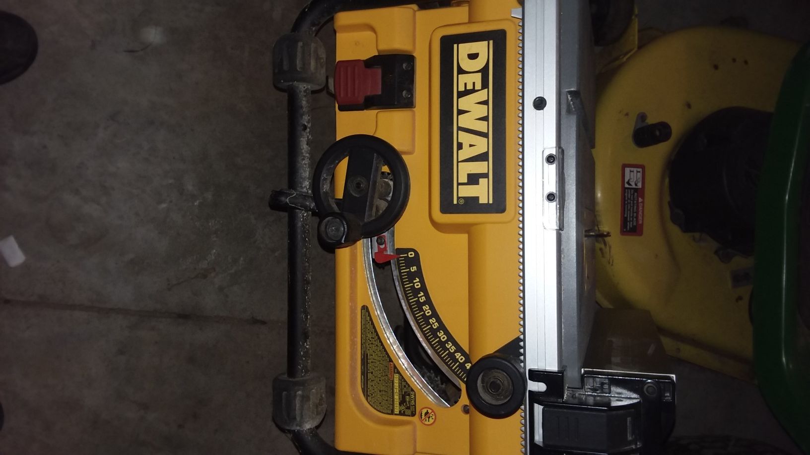 Dewalt table saw