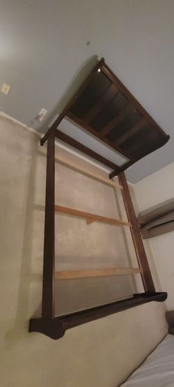 Queen size Wood bed frame