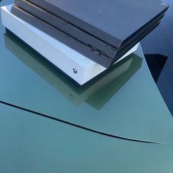 PS4 Pro, Xbox One S (with Cords) 5 Ps5 Games, 2 Xbox Games 1 PS4 Controller And 7 PS4 Games (multiple Disk I