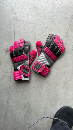 Puma Soccer Goalie Gloves