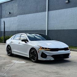 2022 Kia K5