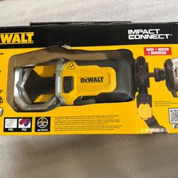 New in box DEWALT Impact Connect PVC/PEX Pipe Cutter Attachment
