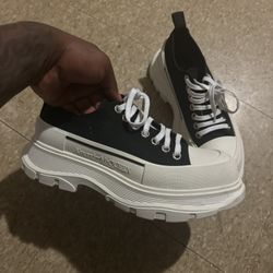 Size 42 Cash Or Trades