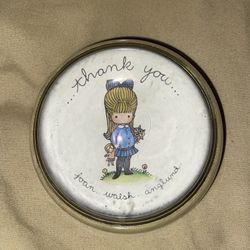 Vintage Joan Walsh anglund paper weight