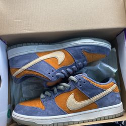 Sb dunk monarch