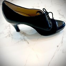 AK Anne Klein Oxford Heels Black Patent Suede Lace Up Pumps Women's Size