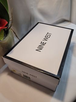 NINE WEST 👡