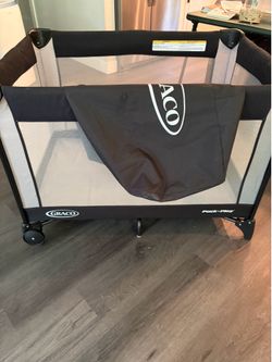 Like New Graco pack and play playpen and mattress