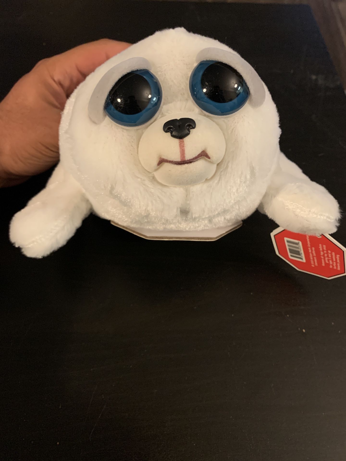 Feisty Pets White Seal Character 