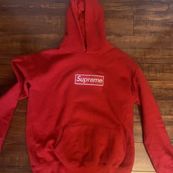 supreme hoodie red youth XL fits like medium