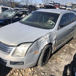 2009 Ford Fusion S 4 Cyl 2.3L Car Parts