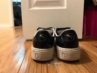 Pumas basket for women