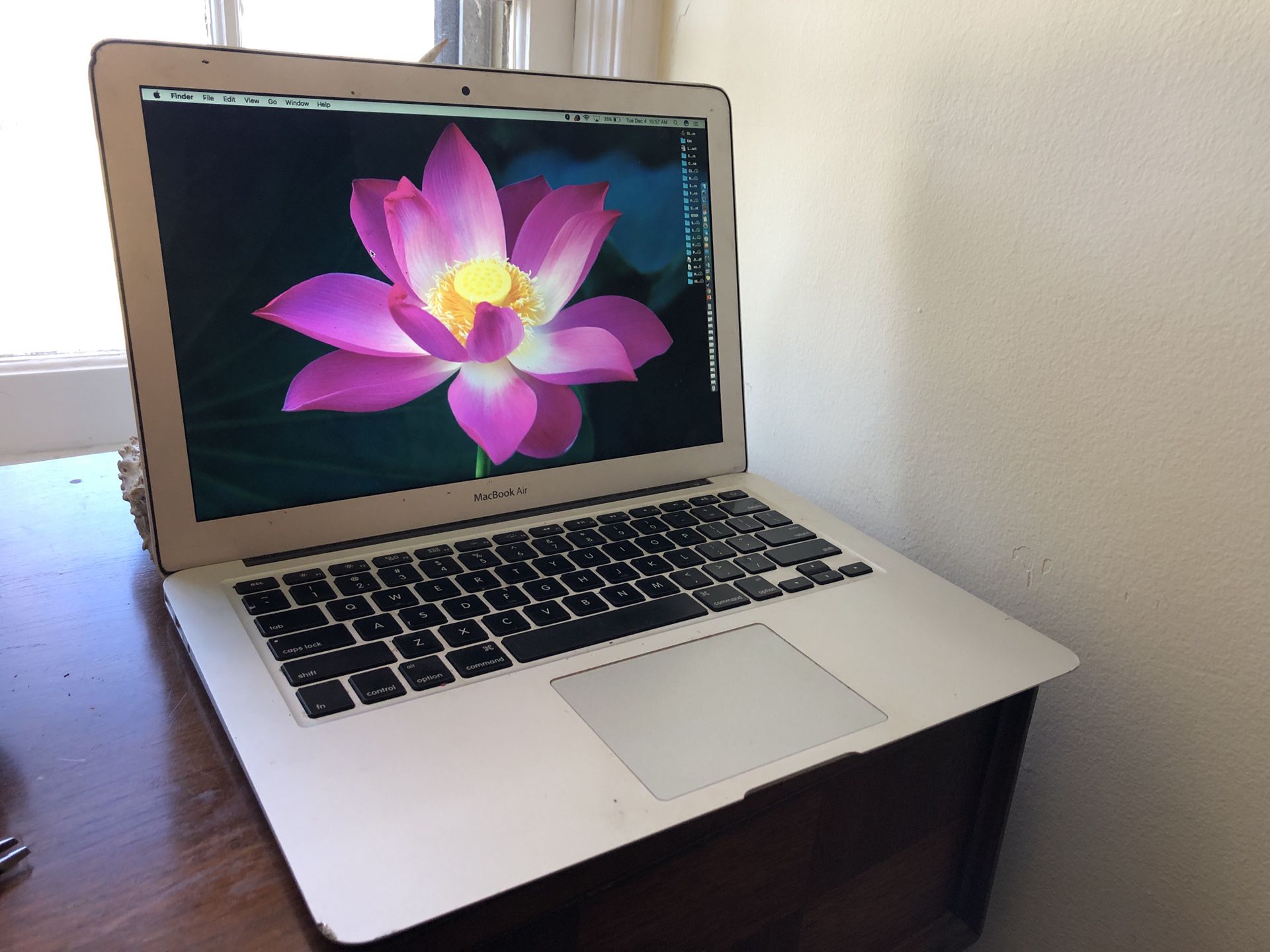 MacBook Air 13” with Bluetooth keyboard and mouse