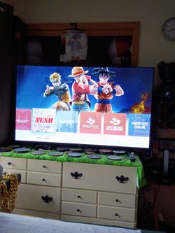 20000 retro games from your favorite systems / 2 wireless controllers on a 4k stick