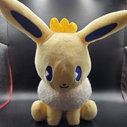 Nintendo Pokémon Eevee Plush Stuffed Animal Yellow White Animated Character