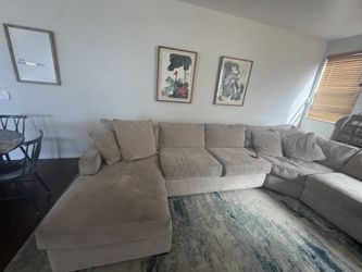 Large Modular Sectional