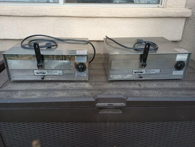 Commercial Pretzel/ Pizza Oven