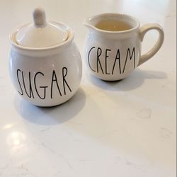 Rae Dunn Cream & Sugar Set