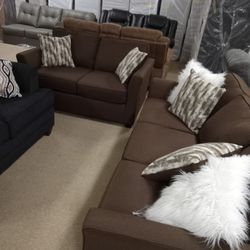 Stylish Very Nice Couch And Loveseat!