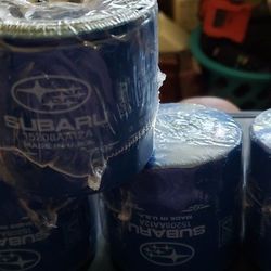 Lot Of 4 SUBARU OEM Factory Subaru Engine Oil Filter  15208AA12A 11126AA000 Genuine

Do