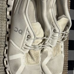 Oncloud Tennis Shoes