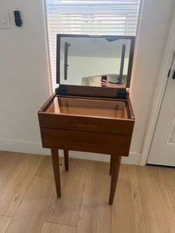 Vanity