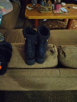 Brand New Dkny Boots Size 8