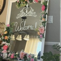 Welcome Mirror 