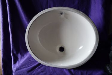 White Oval Undermount Bathroom Sink