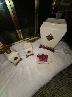 5 Piece Bathroom Set