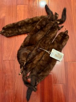 Vintage 4 Complete Mink Fur Collar Stole Wrap