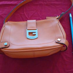 Guess Purse Orange Carry Over Shoulder 