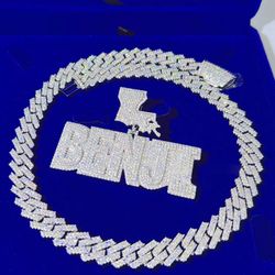 CUSTOMIZE YOUR OWN MOISSANITE PENDANT PASSES DIAMOND TESTER