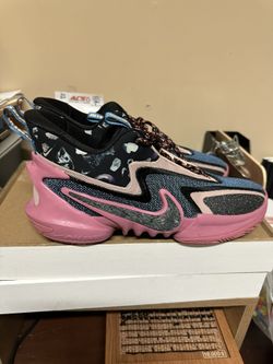 Nike Men’s Cosmic Unity 2