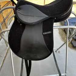 Kincade Kids English Saddle 15”