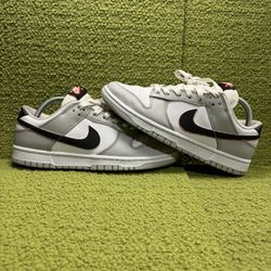Nike dunk Size 8.5M