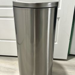 Chrome Garbage Can - 2.5’
